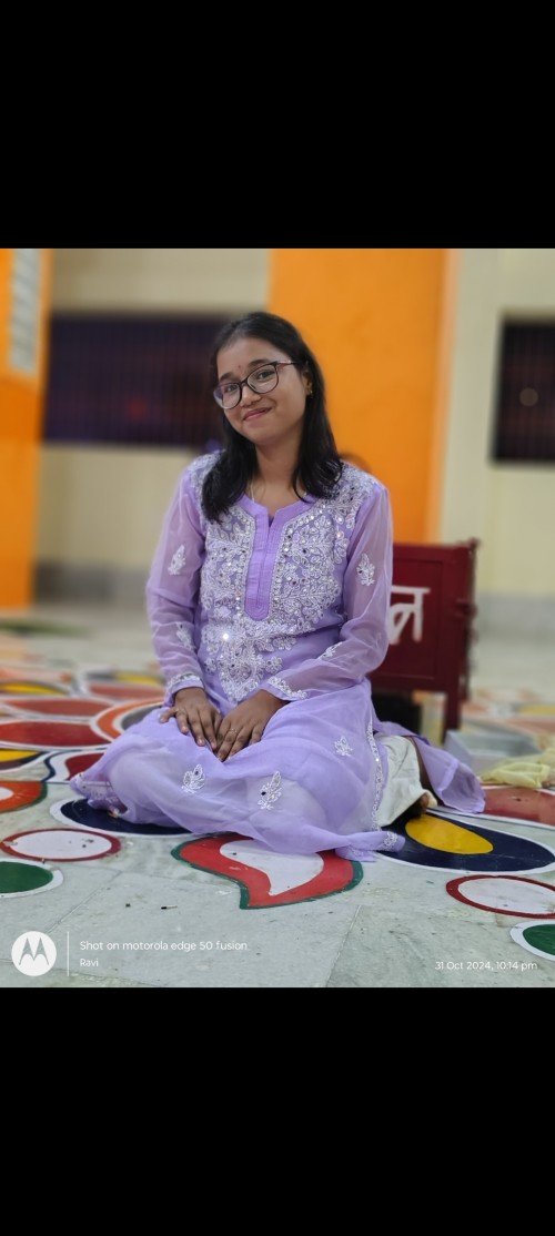 Shail Kumari All Academic Subjects home tutor in Varanasi.